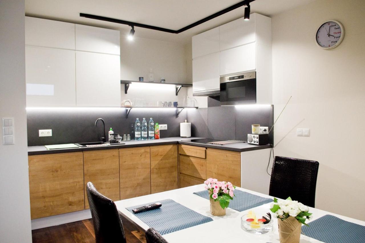 Apartamenty Dluga Nowy Targ Exterior foto